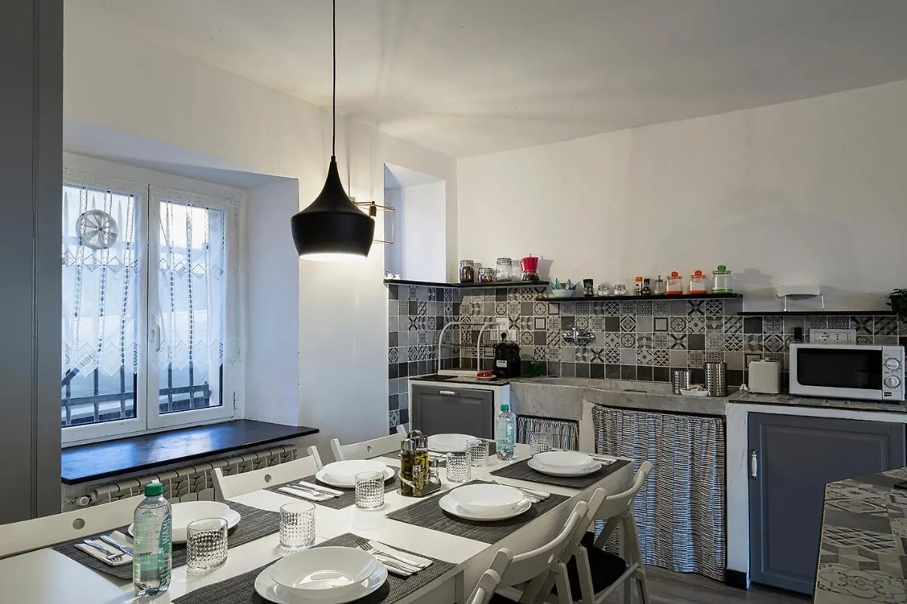 Apartment Sapore Di Sale By Wonderful Italy Genoa Italy